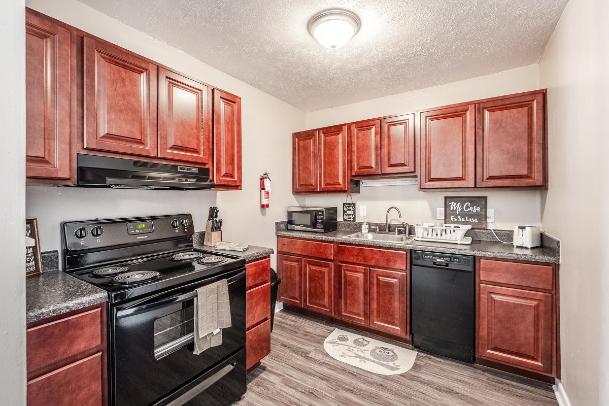 Cypress Pointe Apartments